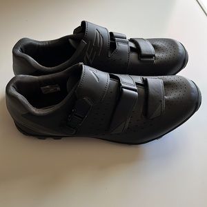 Shimano cycling shoes